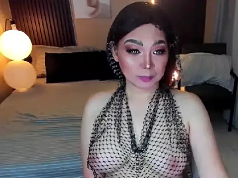 Modèle: iSuckMyHardCock