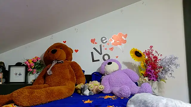 SweetMaddy888 webcam