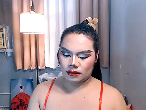 TSbrianaHugeCock webcam