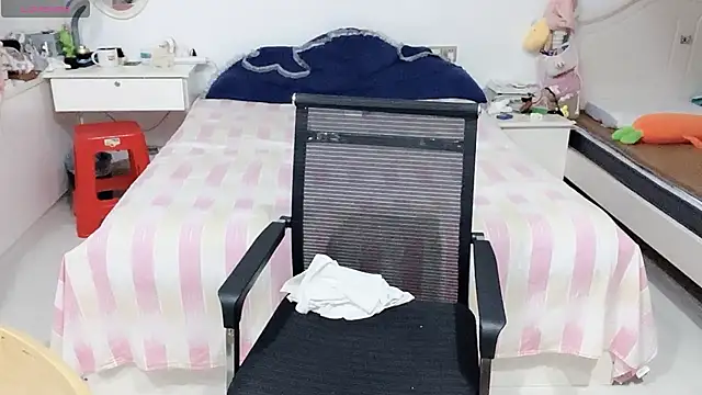 miaomiao-99 webcam
