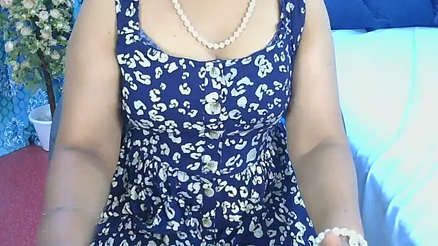 Mallu_Manisha webcam