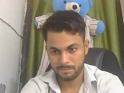 Stubborndesiboy webcam