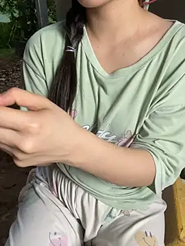 Sbdcjw_surimmmo1037 webcam