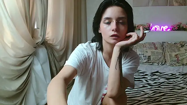 The_Slutty_Fox webcam