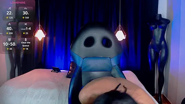 Hecate_doll webcam