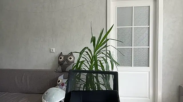LaraineDomebo webcam