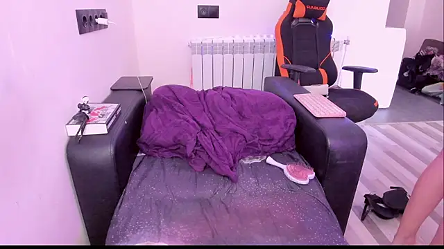Lyricca webcam
