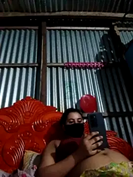 Maya_Sundori webcam