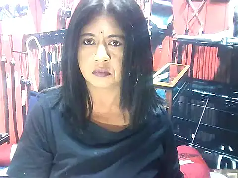 IndianPleasurez23 webcam