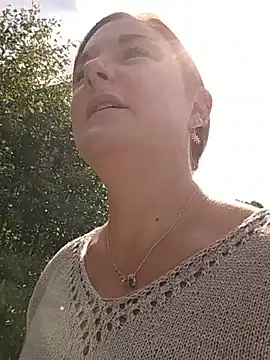 SwedishJennifer webcam