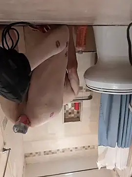 bobby69cock live cam on StripChat