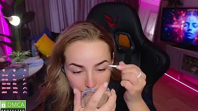 Mira_Mermayd webcam