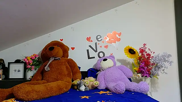 SweetMaddy888 webcam