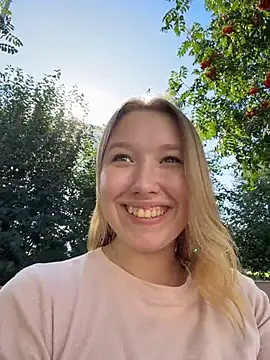 -NaughtyAngel-