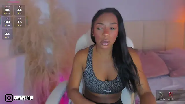 aprilebony_ webcam