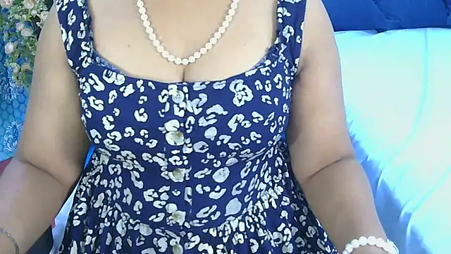 Mallu_Manisha webcam
