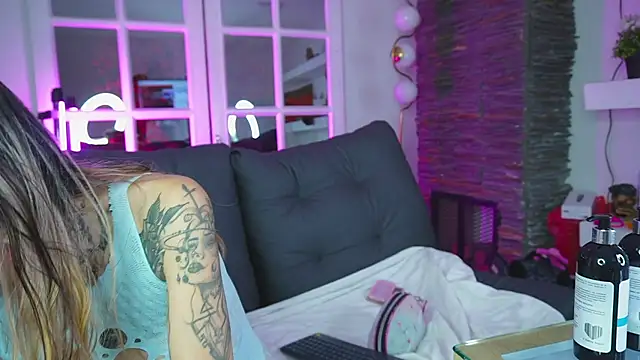 miss___angel webcam
