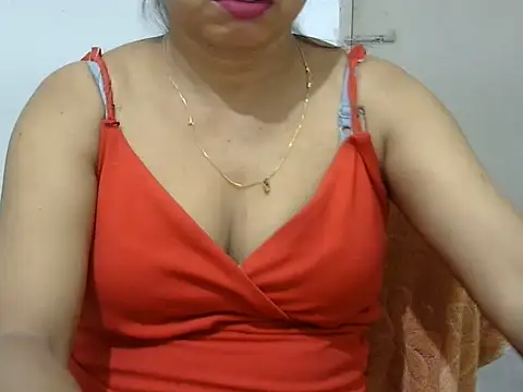 CHAMELI4747 webcam