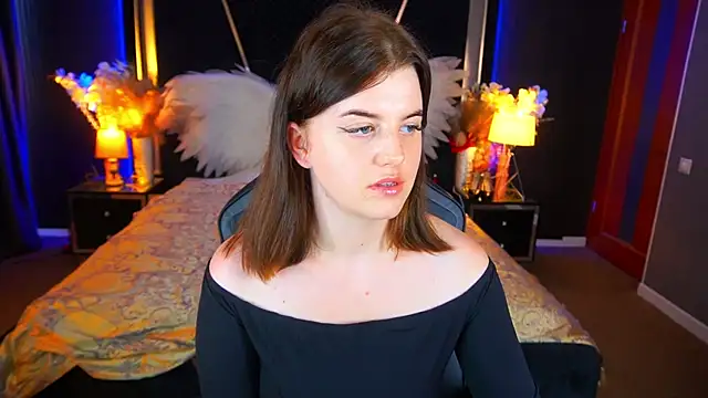 KristiFoxy webcam