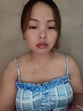 Mina_xYx webcam