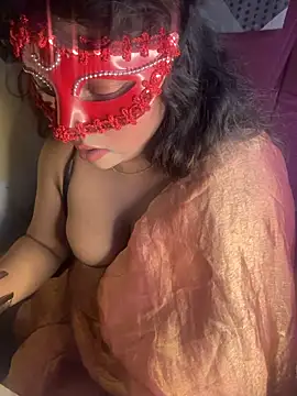 SlutrySiren webcam