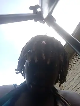 massculine webcam