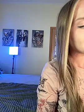 BellaSwan- webcam