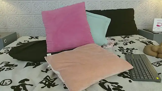 Nicell_boom webcam