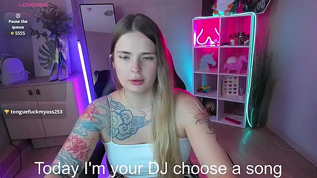Grace_Floral live cam on StripChat