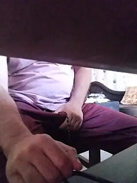 hairy_macho90 webcam