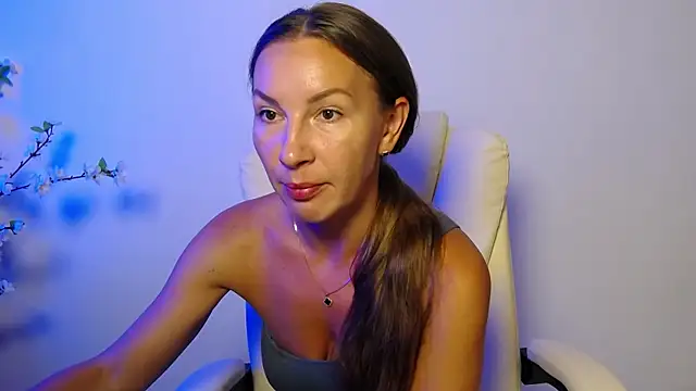 Brandy_Gem live cam on StripChat