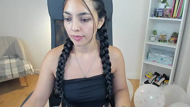 _BellaEvans_