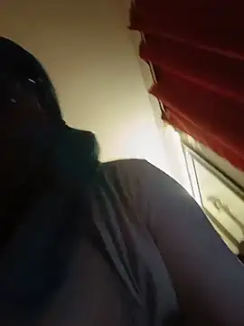 sissytrapdolly24 live sex cam