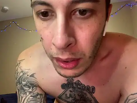 JuicyJoshy webcam