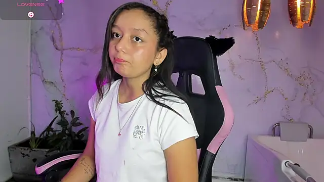 katy_sweet19 webcam