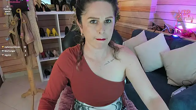 Victoria_collins_1 webcam