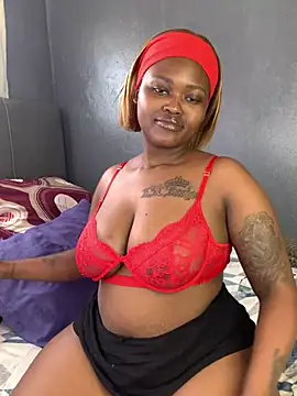 ThickPearlx23 webcam