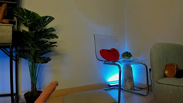 Mia__Milan webcam