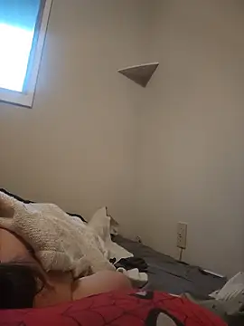LilWhyteBoiGamer webcam