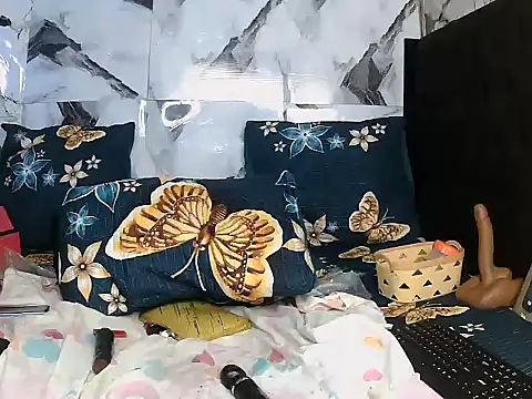 Vexx_Queen95 webcam