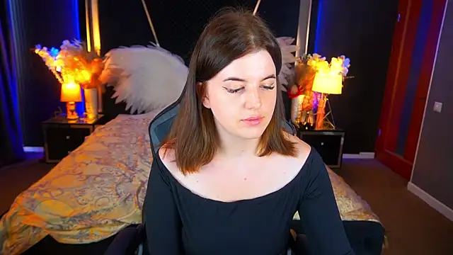 KristiFoxy webcam