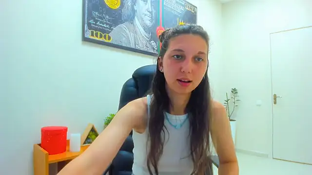Ellina_Star webcam