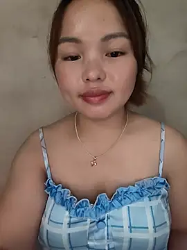 Mina_xYx webcam