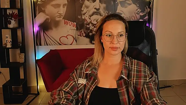 Charlotte_Hudson webcam
