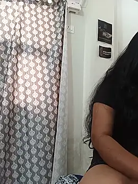 Riya_hot8 webcam