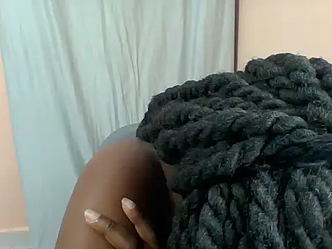 Amanda-Flower webcam