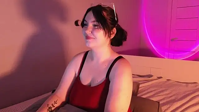 BellaGotze webcam