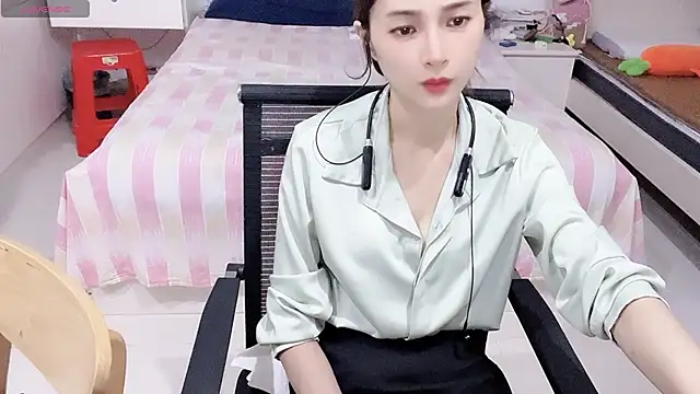 miaomiao-99 webcam