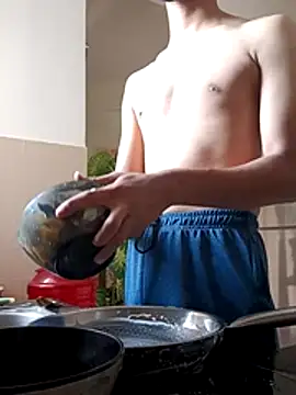 hunter8080_78 (M young) - Will do what u demand in public
