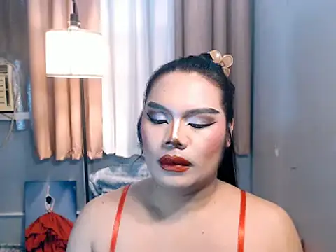 TSbrianaHugeCock webcam